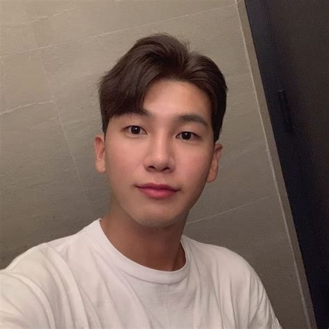 Juno Top Premium Salon 준오헤어 신논현점 디자이너 Repost 한줄소개 준오 최고의