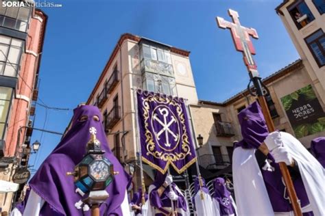 La Cofradía de las Siete Palabras continúa celebrando su 75 aniversario