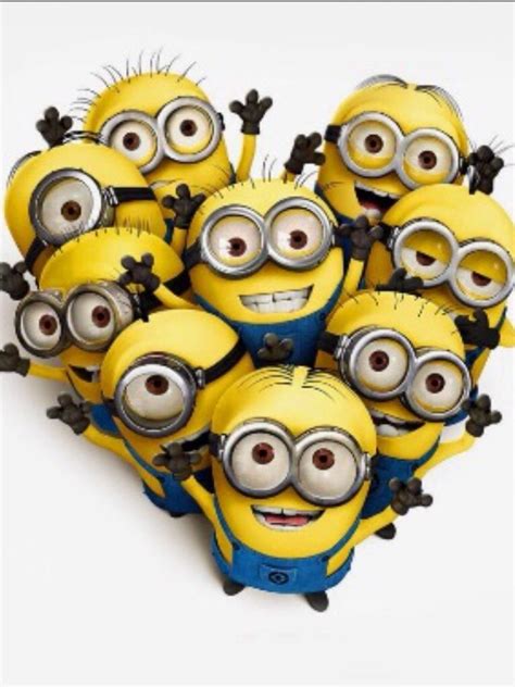 Minions Making Heart Shape Minions Wallpaper Funny Minion Pictures