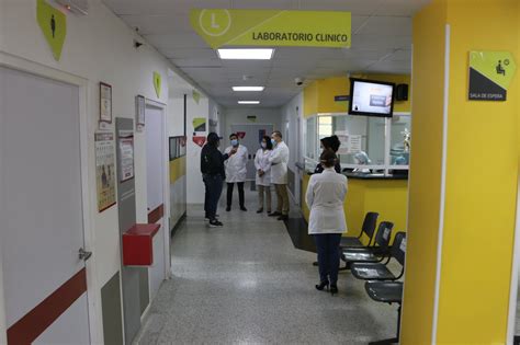 Gobernador De Nari O Visit La Fundaci N Hospital San Pedro Fundaci N