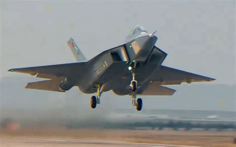 Turkey S Kaan Fifth Gen Fighter Conducts First Flight Video