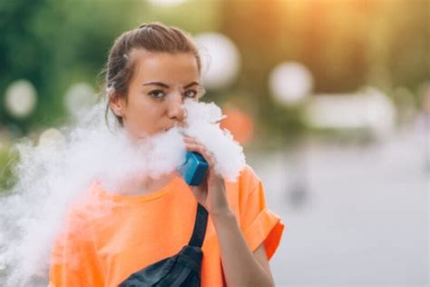 Cdc Says To Stop Vaping After 6th Person Dies From Unknown Vaping