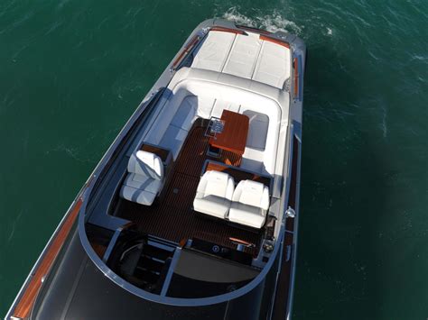 2019 Riva 38 Rivamare Yacht For Sale Fontus Si Yachts