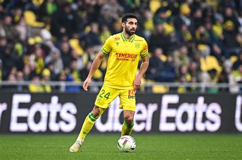 Mercato Un défenseur annonce son départ officiel du FC Nantes Actu