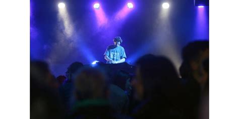 Au parc des expositions de Colmar La Cuvée givrée QG des fêtards