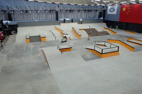 The Worlds Biggest Concrete Skatepark Is On The Fourth Floor Of A
