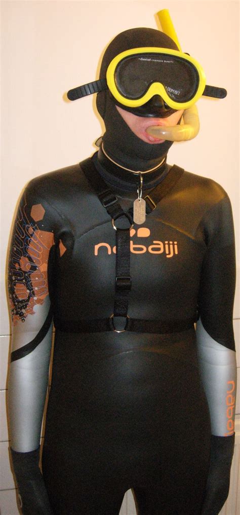 Pin By Rubber Diver On Frogmen Frogman Wetsuit Fashion