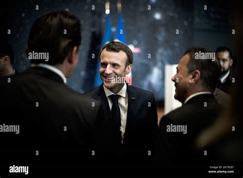 Le Pr Sident Fran Ais Emmanuel Macron S Est Rendu Au Coll Ge De France