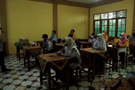 Cara Disdik Ngawi Tekan Angka Putus Sekolah ANTARA News