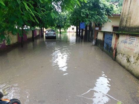 झमाझम बारिश से जनजीवन अस्तव्यस्त Heavy Rain Disrupted Life Ambedkar Nagar News