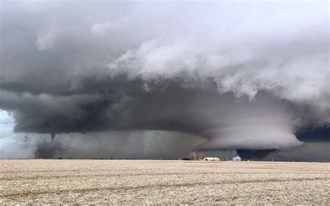 Al Menos 9 Muertos Por Tornado En Estados Unidos Aristegui Noticias