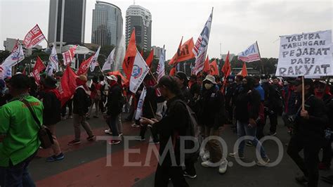 Buruh Kembali Gelar Aksi Demo Tolak Uu Tapera Foto