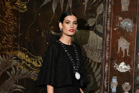 Alma Jodorowsky au défilé Chanel Métiers d Art 2019 2020