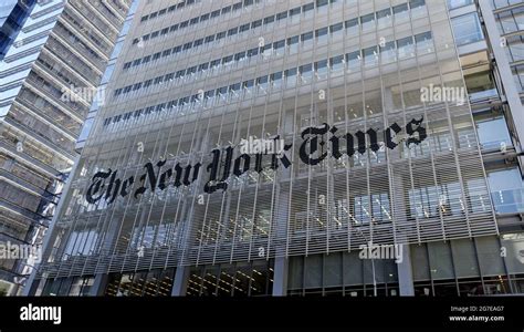 New York Times Building In Manhattan New York City Stock Photo Alamy