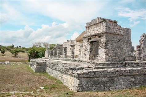 Tulum Ruins Guide - Travel Lemming