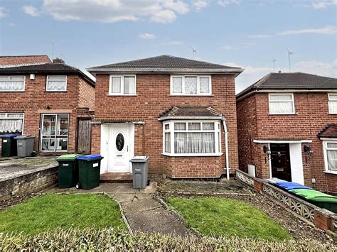 Shenstone Road Great Barr Birmingham 3 Bed Detached House For Sale