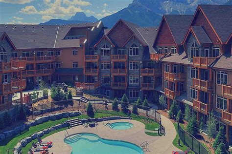 Spotlight On: Stoneridge Mountain Resort, Canmore