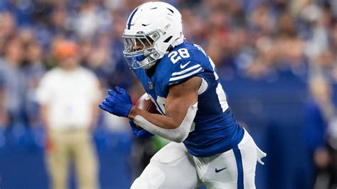 Indianapolis Colts Running Back Jonathan Taylor Highlights Offensive