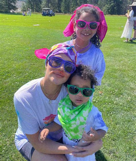 Khloé Kardashian and Kids True and Tatum Complete Color Run Together