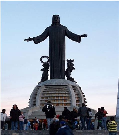 Monumento Votivo Regional A Cristo Rey De La Paz Presentacion Del