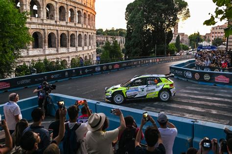 Rally Di Roma Capitale 2024 Spettacolo Mondiale Al Colosseo