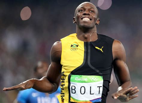 Usain Bolt décroche une 3e fois la médaille d or au 100 m pendant les