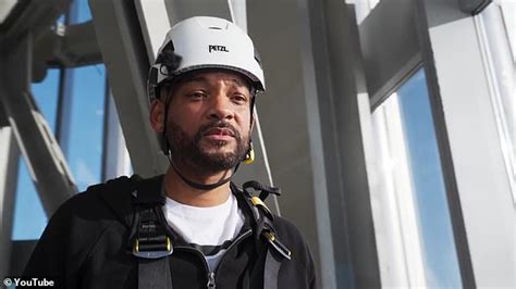 Will Smith 53 Climbs Tallest Building In The World Dubais Burj Khalifa In New Youtube