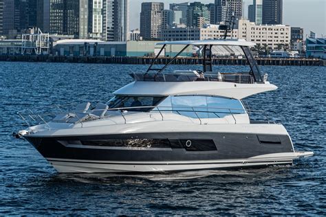 2020 Prestige 460 Motor Yacht For Sale Yachtworld