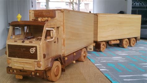 Houtentrucks Houten Trucks