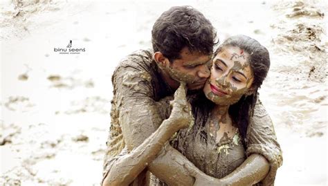 Mud Love This Couples Unusual Post Wedding Photo Shoot Is Going Viral