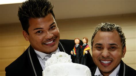 Casamento Gay Coletivo Re Ne Casais No Rio Uol Not Cias