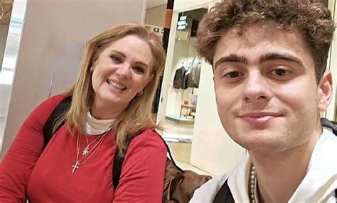 Erika Buenfil Y Su Hijo Nicolás Mandan Mensaje Desde Japón Tras