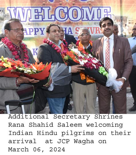 Additional Secretary Shrines Rana Shahid Saleem Welcoming Indian