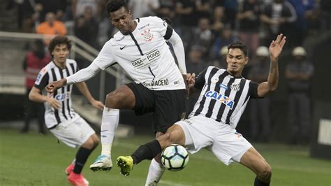 Corinthians Vence Cl Ssico Contra Santos E Assume A Lideran A Portal