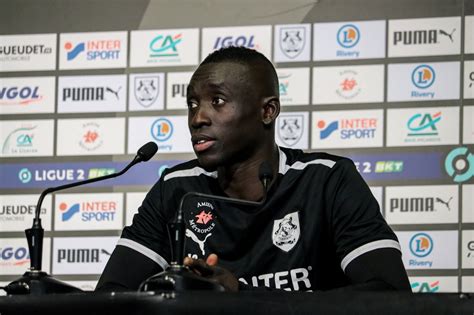 Amiens SC Football Papiss Cissé En tant qu attaquant il faut être