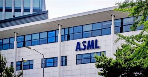 Chipmachinemaker Asml Mag Uitbreiden In Eindhoven Financieel