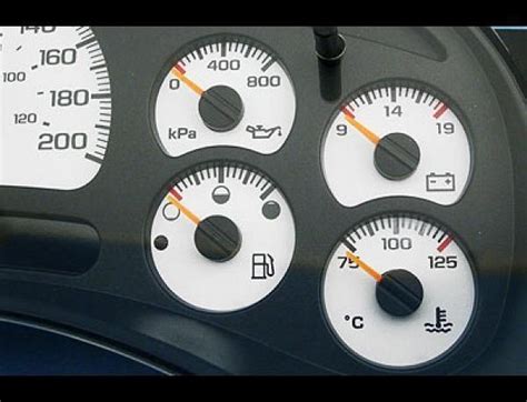 2003 2005 Chevrolet Duramax METRIC KMH Dash Cluster White Face Gauges