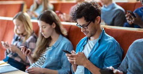 College Advice Tips To Stay Focused In Class Lifespace