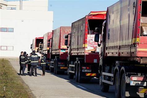 De Camioane Cu Ajutoare Donate De Americani Ajung N Ucraina Prin