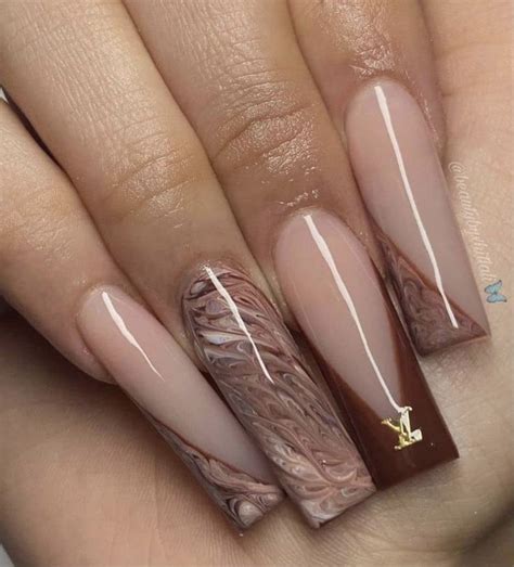 Pin By Ⓓⓐⓢⓘⓐ Ⓐⓡⓜⓞⓝⓘ On Make Me Take My Nails Off Stylish Nails