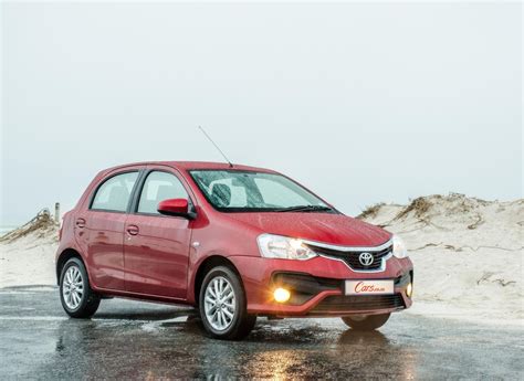 Toyota Etios 1 5 Sprint 2017 Quick Review Cars Co Za