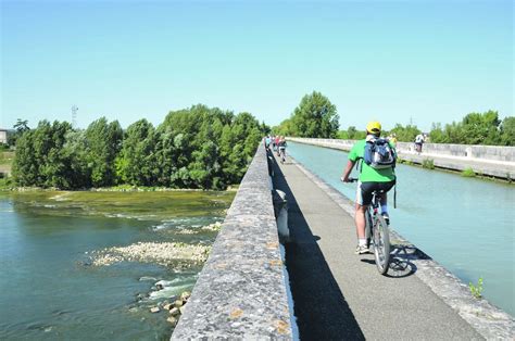 Le Canal De Garonne à Vélo Ladepechefr