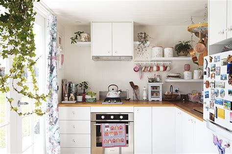 Ithy - Essential Life Hacks for a More Productive 2025