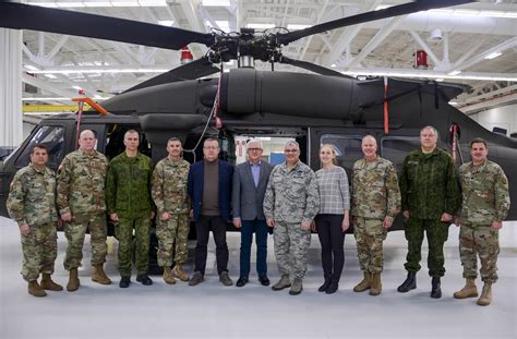 Pa Guard Welcomes Lithuanians To Fort Indiantown Gap National Guard