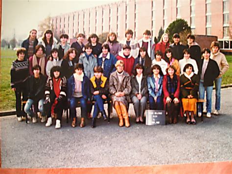 Photo De Classe 1ere A5 De 1981 Lycée Bellevue Copains Davant