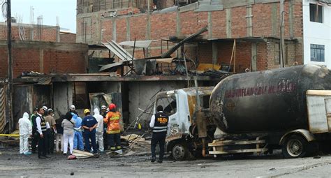 Villa El Salvador Se Elevó A 15 Número De Muertos Tras Deflagración De Gas De Camión Cisterna