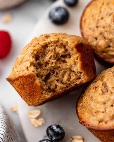 Oatmeal Muffins - JoyFoodSunshine