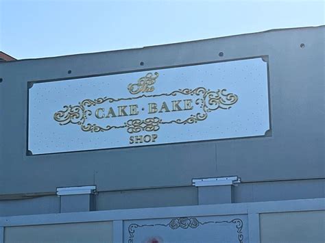 PHOTOS: The Cake Bake Shop Signs Installed on Future Restaurant at Disney’s BoardWalk - Disney ...