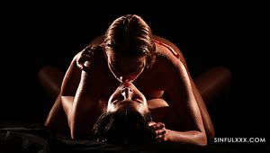 Lady Dee Lesbian Porn Videos XCafe