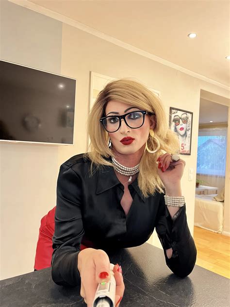 Crossdresser Nude Pics XHamster